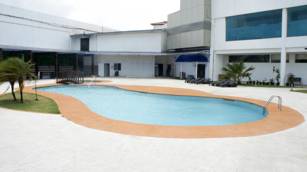Hotel Sand Diamond 科隆 外观 照片