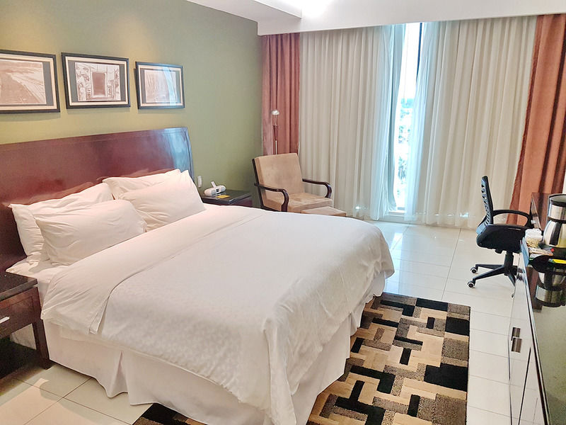 Hotel Sand Diamond 科隆 外观 照片